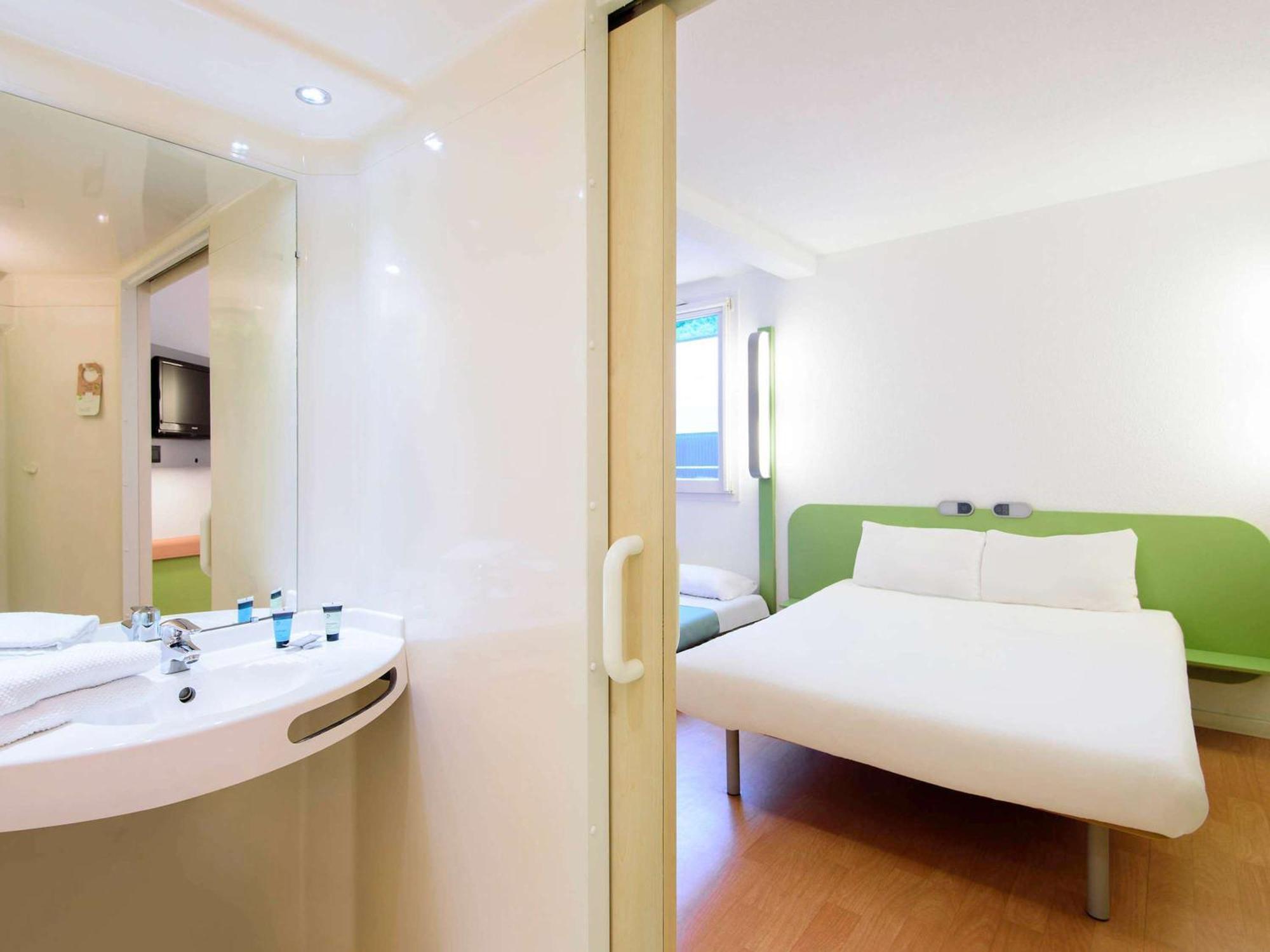 Ibis Budget Bilbao Arrigorriaga Exterior photo