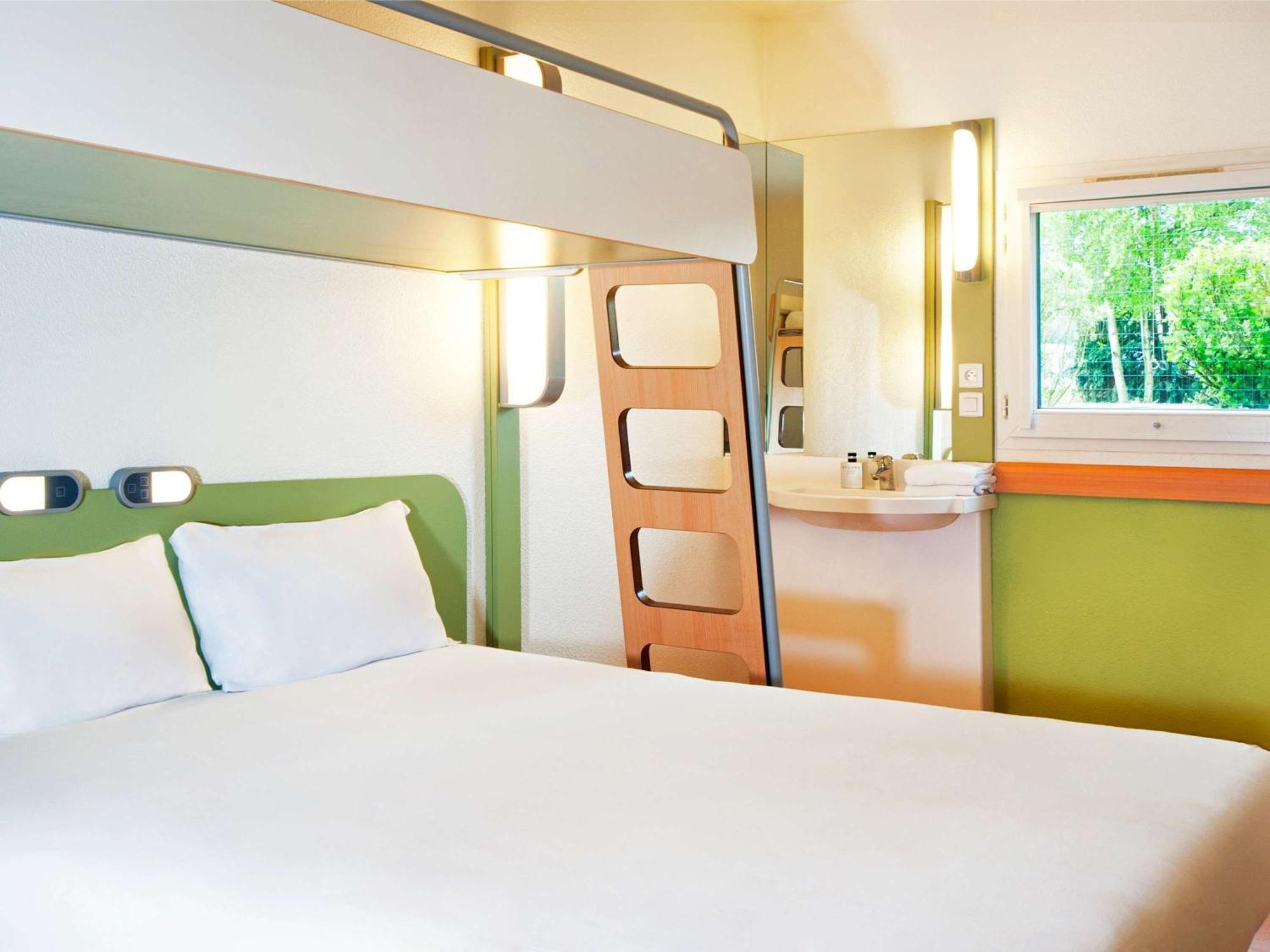 Ibis Budget Bilbao Arrigorriaga Exterior photo