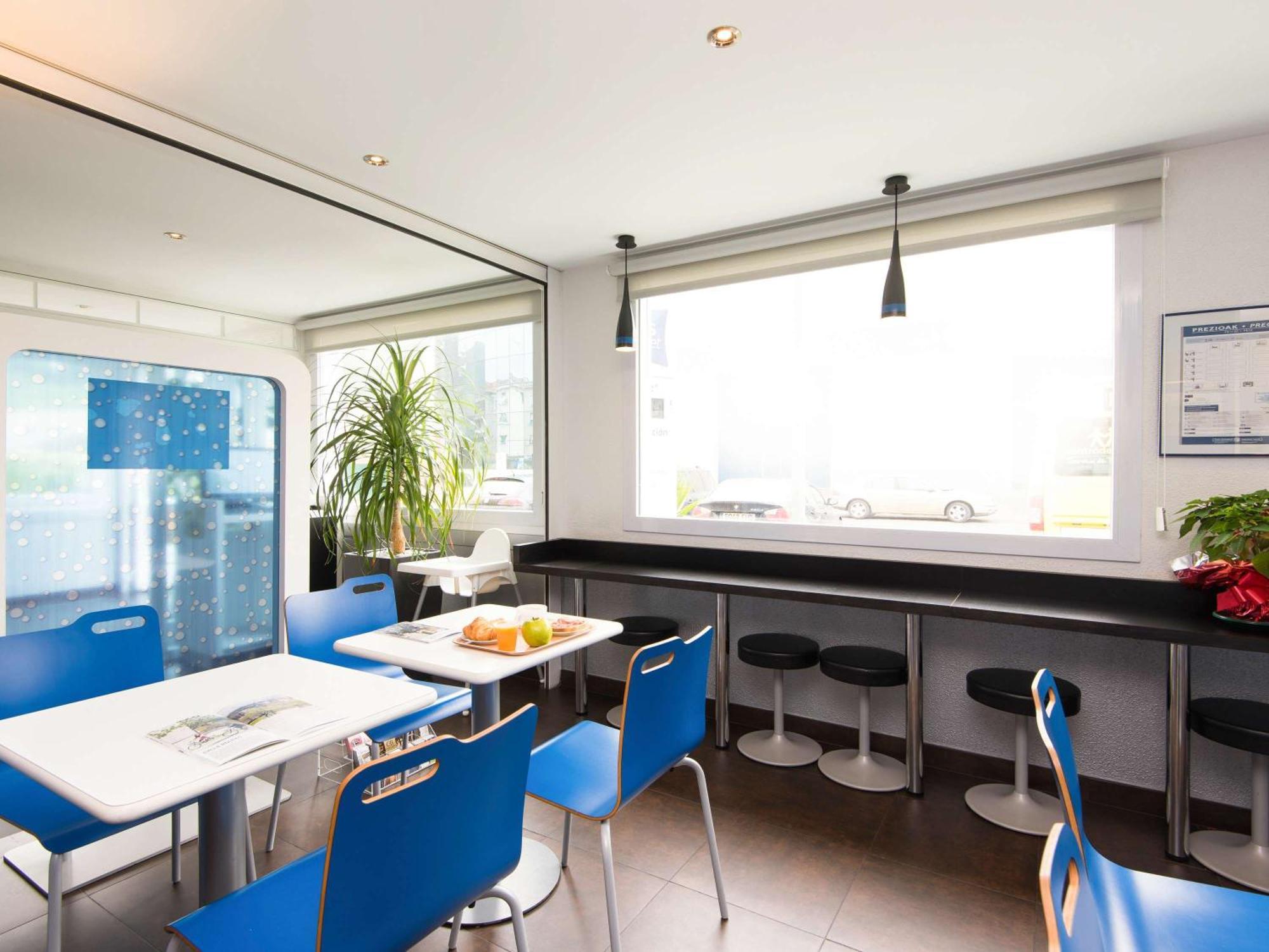 Ibis Budget Bilbao Arrigorriaga Exterior photo