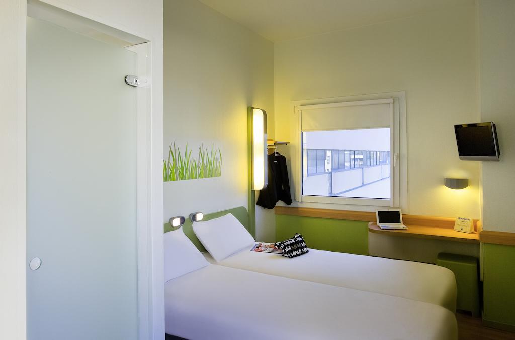Ibis Budget Bilbao Arrigorriaga Exterior photo